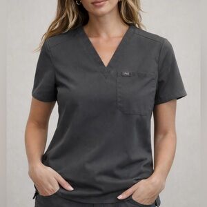Figs Technical Collection Scrub Top
